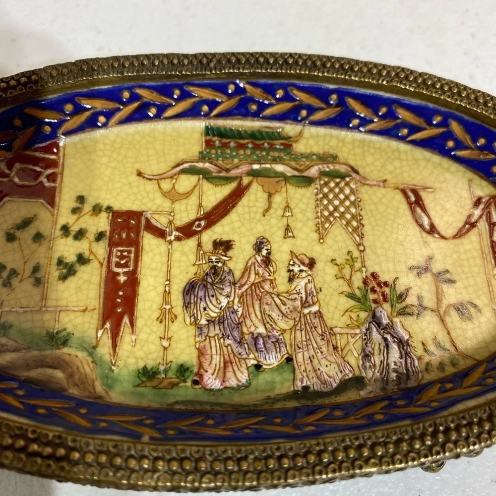 Kings Court Small Serving Dish Ormolu Dish Collections